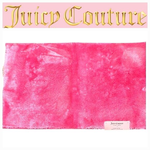 Juicy Couture Home Plush Bath Rug- Candy Pink - Picture 1 of 6